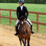 Clémence et Tempa Bay au plat en compétition à La Cadence École d'équitation